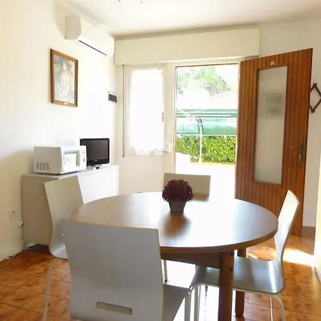 Apartmán Peaceful In Just 300mt From The Sea